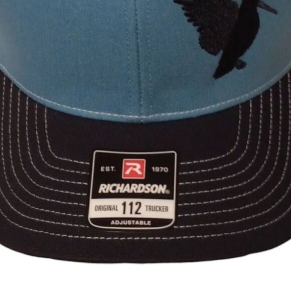 Trucker hat, bird, new - Picture 2 of 6
